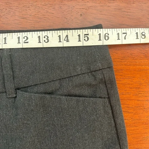 Loft Charcoal gray four pocket Women's Cropped Pants size 8 - Picture 16 of 16